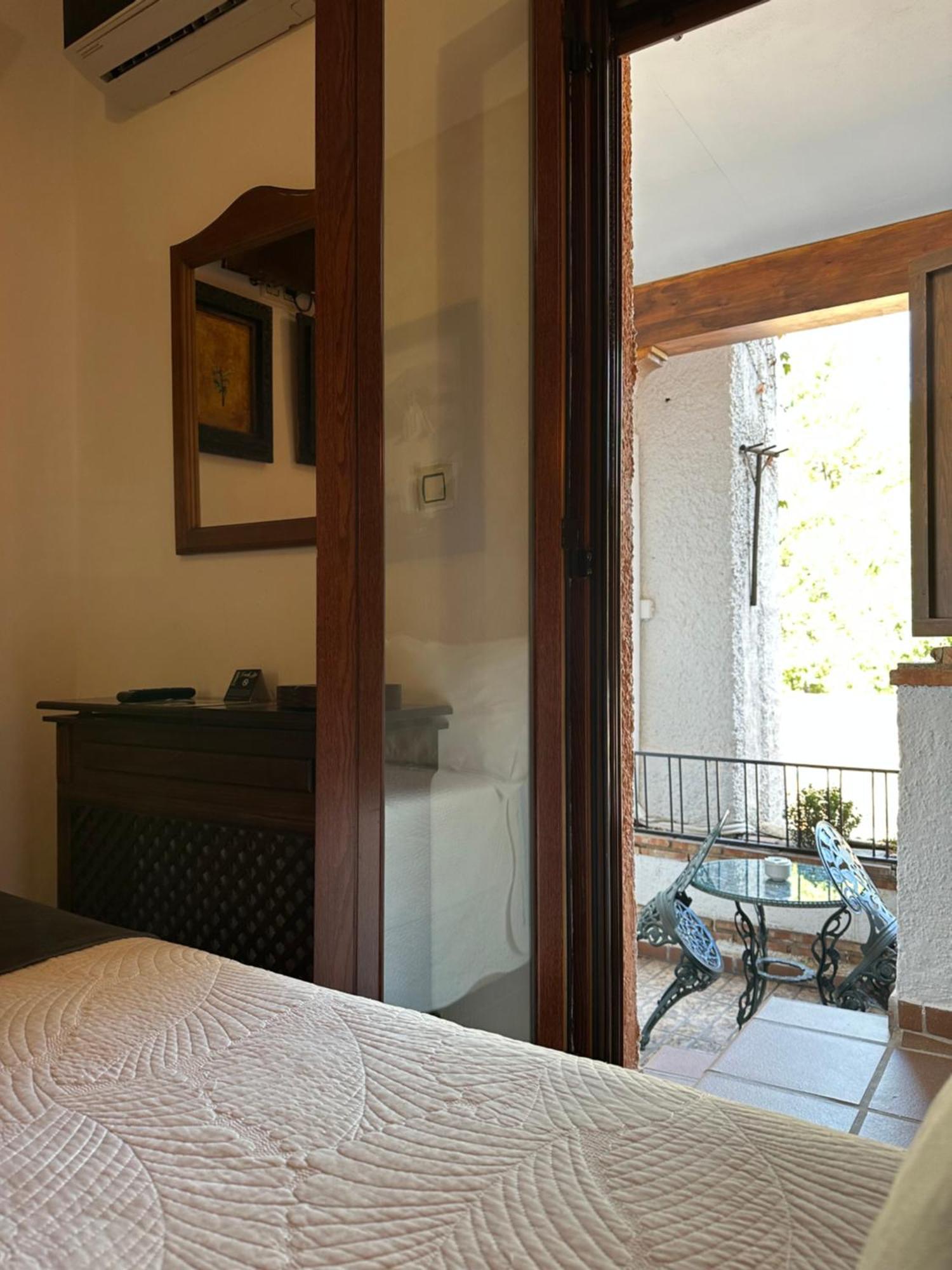 Hotel Rural Convento Santa Maria De La Sierra อาร์โรโยฟรีโอ ภายนอก รูปภาพ