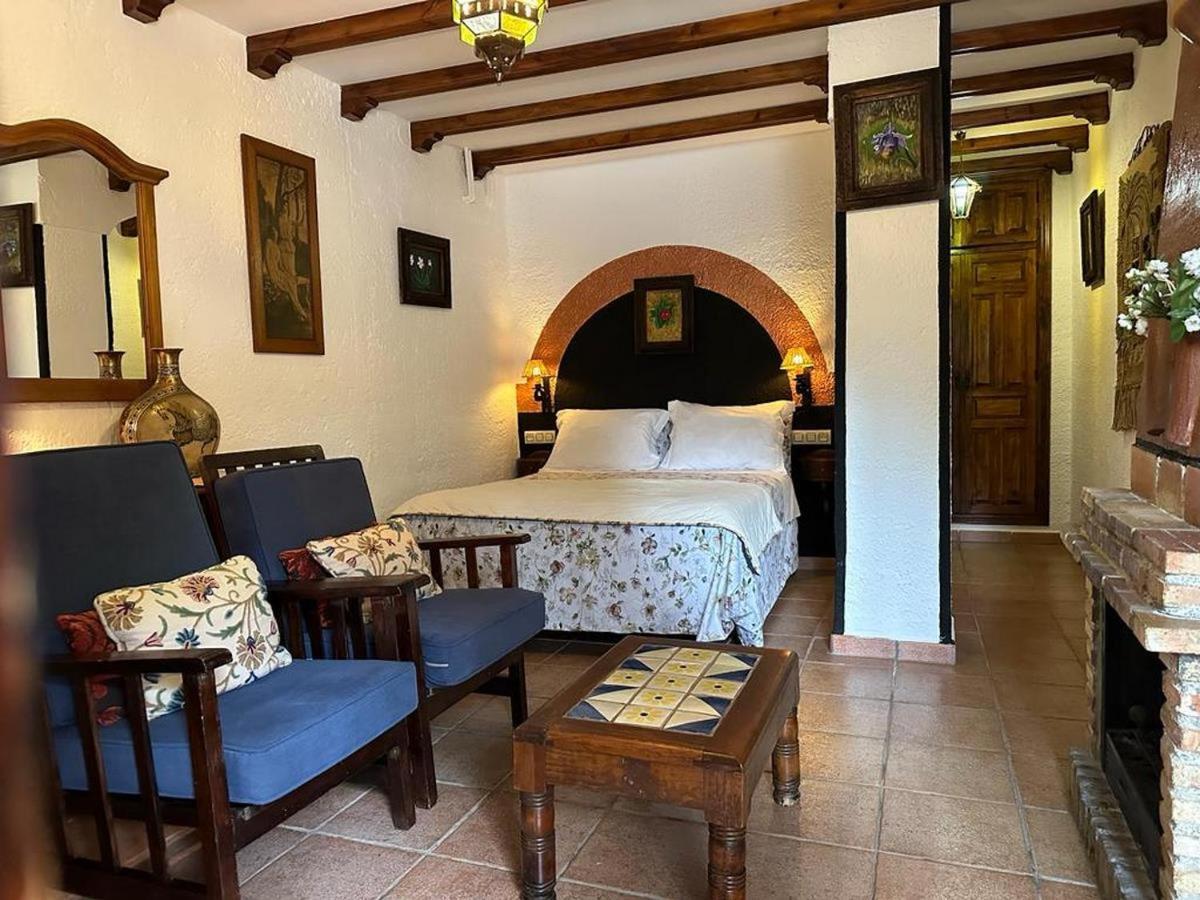 Hotel Rural Convento Santa Maria De La Sierra อาร์โรโยฟรีโอ ภายนอก รูปภาพ