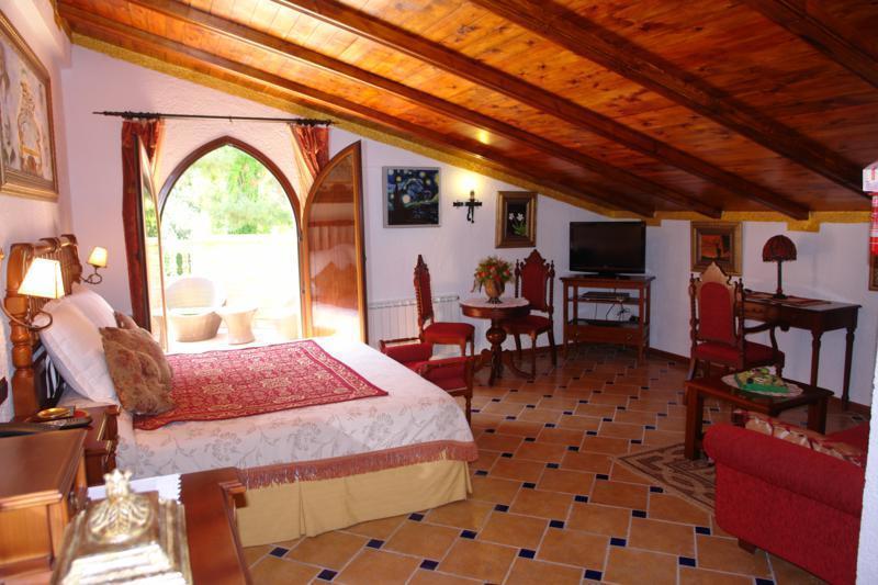 Hotel Rural Convento Santa Maria De La Sierra อาร์โรโยฟรีโอ ภายนอก รูปภาพ